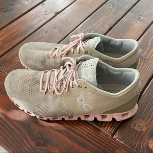 On Cloud X Training Shoes (women’s size 9.5) Sand/Rose color